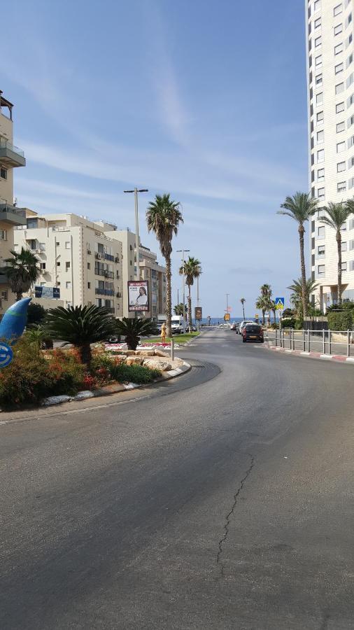 Apartamento Beutifull View Of Batyam Bat Yam Exterior foto